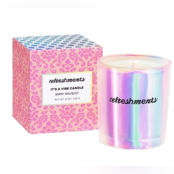 Refreshments It’s A Vibe Candle Berry Bouquet Floral Rose Holographic - Picture 1 of 3